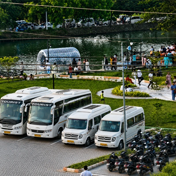 Bus / Traveler Parking